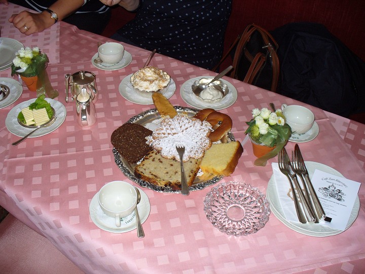 img00003.jpg